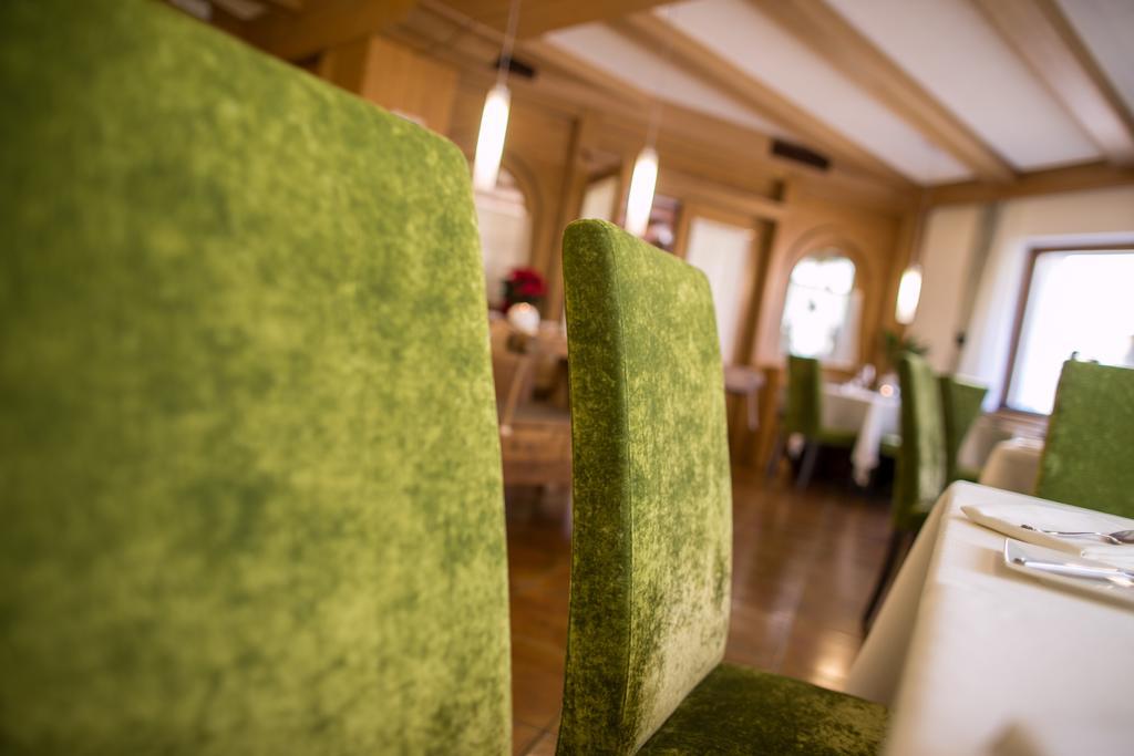 Hotel Al Cervo Tesero Kültér fotó